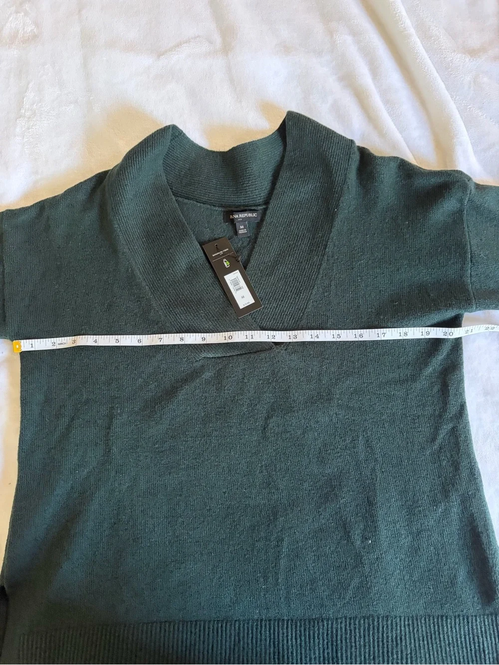 Banana Republic Deep Green V-Neck Sweater
